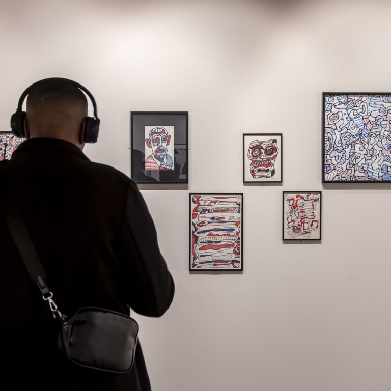 "Jean Dubuffet sur papier" : l'exposition de la Fondation Dubuffet au Salon du dessin
