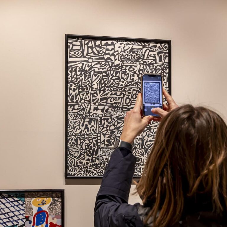 "Jean Dubuffet sur papier" : l'exposition de la Fondation Dubuffet au Salon du dessin